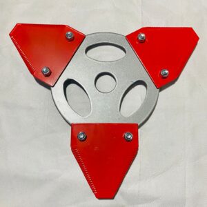 TRIANGLE BLADE B