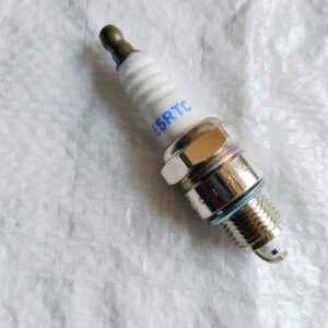 SPARK PLUG 152F/154F